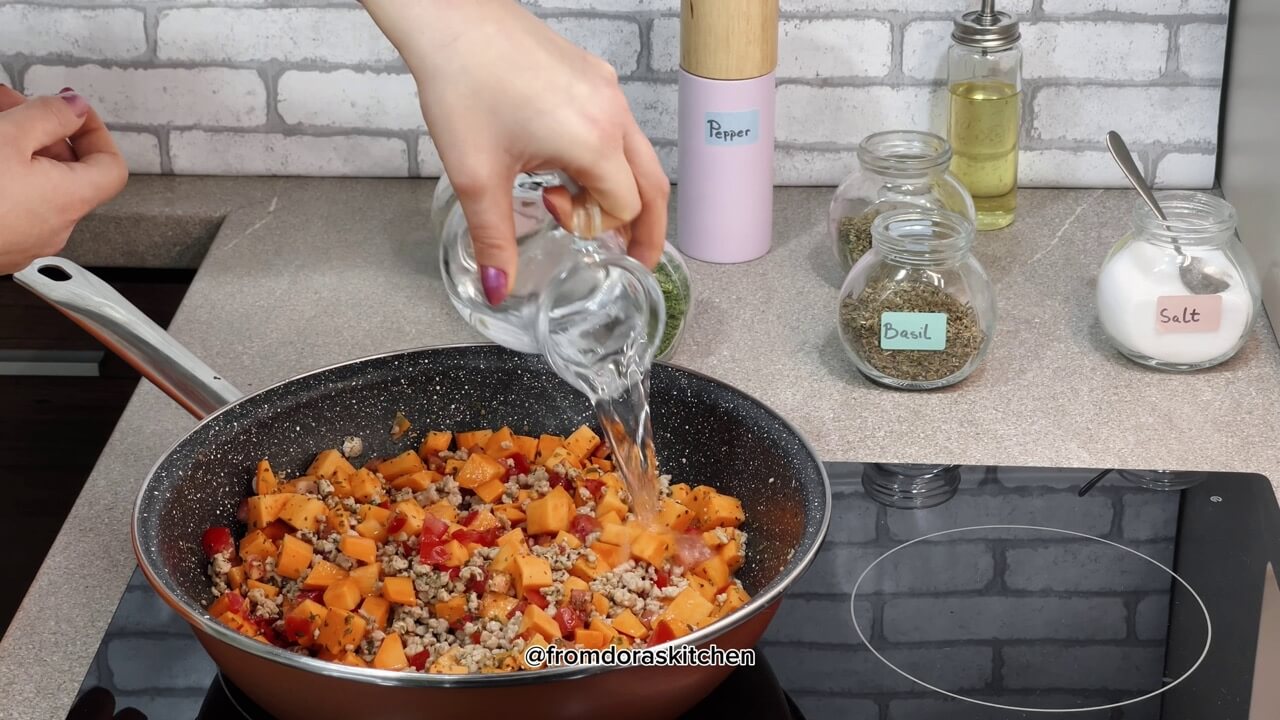 How to make low FODMAP ground meat & sweet potato skillet - From Dora's Kitchen