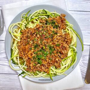 Zoodles with bolognese sauce without onion without garlic From Dora's Kitchen